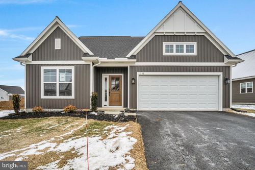 141 Bellflower Ave, ANNVILLE, PA, 17003-4200 | Card Image