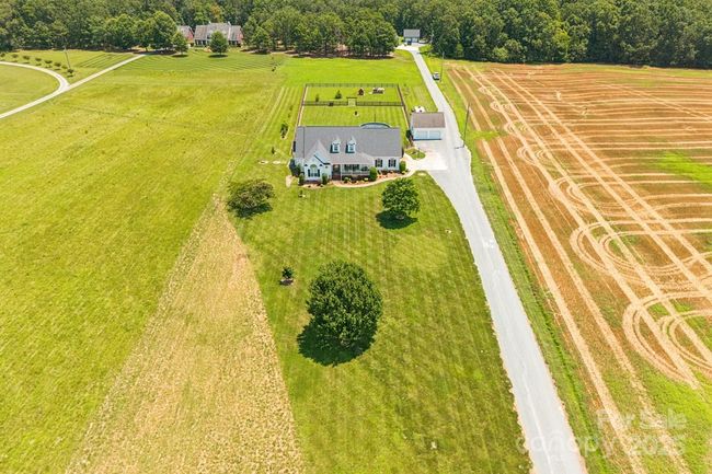 1123 Snyders Store Rd, House other with 3 bedrooms, 4 bathrooms and null parking in Wingate NC | Image 4