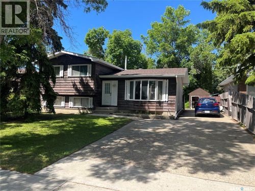 7 Watts Bay, Regina, SK, S4N5G6 | Card Image