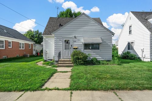 1108 4th Ave Sw, Austin, MN, 55912-2432 | Card Image