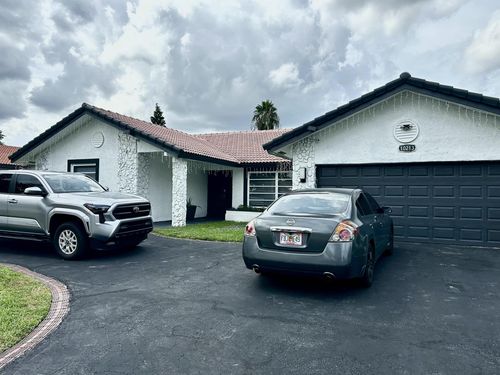 10213 Sw 1st Ct, Coral Springs, FL, 33071-7349 | Card Image