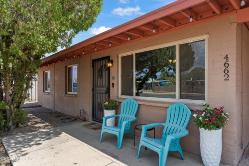 4662 E 32nd St, Tucson, AZ, 85711-6328 | Card Image