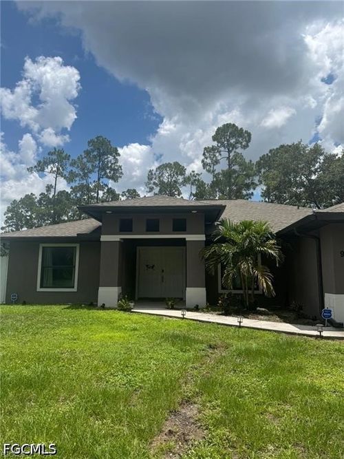 904 Edison Ave, Lehigh Acres, FL, 33972-8027 | Card Image