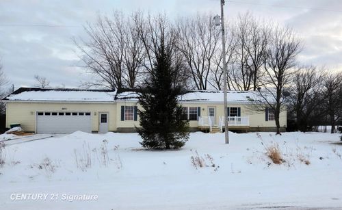 8521 Pierce Road, Tittabawassee Township, MI, 48628 | Card Image