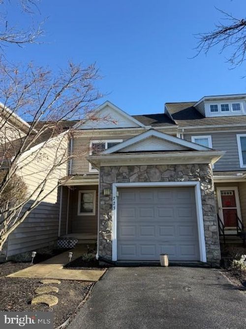 723 Keller Dr, LITITZ, PA, 17543-2755 | Card Image