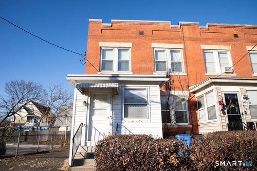 66 Redding St, Hartford, CT, 06114-1859 | Card Image