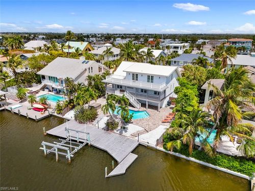 18260 Deep Passage Ln, Fort Myers Beach, FL, 33931 | Card Image