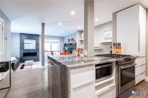 11915 W Briar Patch Dr, Midlothian, VA, 23113-2318 | Card Image