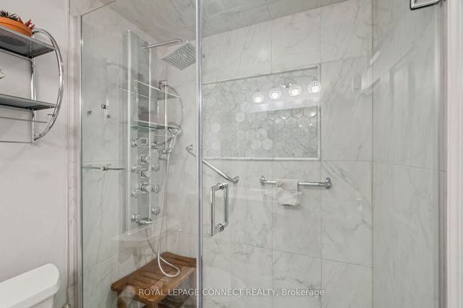 508 - 7420 Bathurst St, Condo with 3 bedrooms, 2 bathrooms and 1 parking in Thornhill ON | Image 22