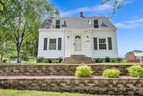 2929 S Ellen Street, Milwaukee, WI, 53207 | Card Image