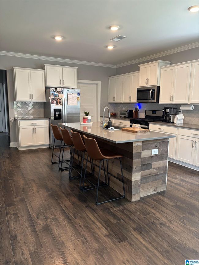 6490 Winslow Parc Ln, House other with 4 bedrooms, 4 bathrooms and null parking in TRUSSVILLE AL | Image 7