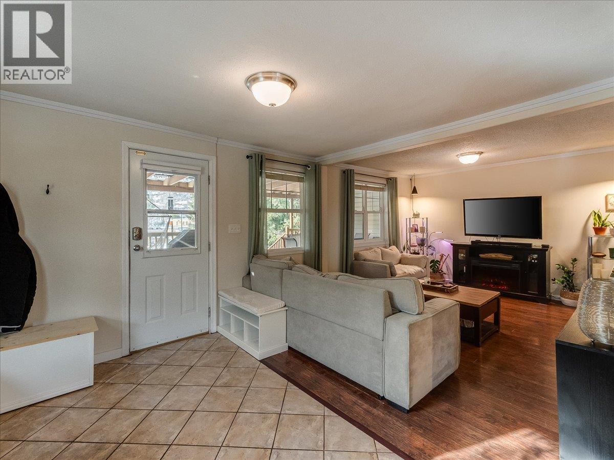 Residential in Castlegar 5