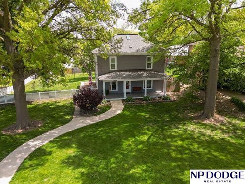 812 S 16th St, Blair, NE, 68008-2222 | Card Image