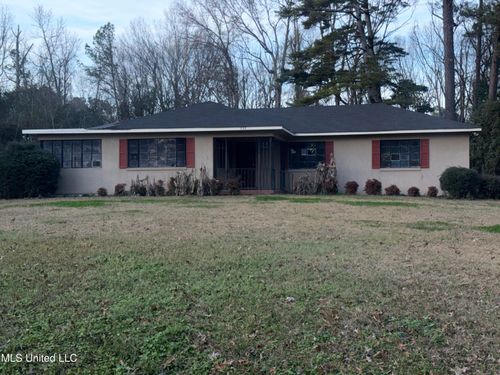 230 N Sunset Ter, Jackson, MS, 39212-4838 | Card Image