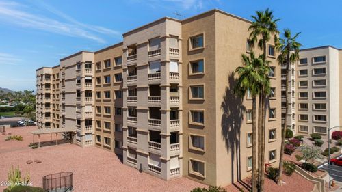 604-7820 E Camelback Rd, Scottsdale, AZ, 85251-2230 | Card Image