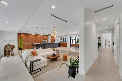 3111 Anderson Rd, Coral Gables, FL, 33134-6502 | Card Image