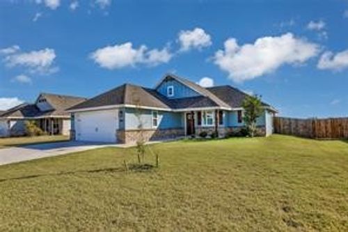 113 Bailey Ranch Dr, Gainesville, TX, 76240-2275 | Card Image