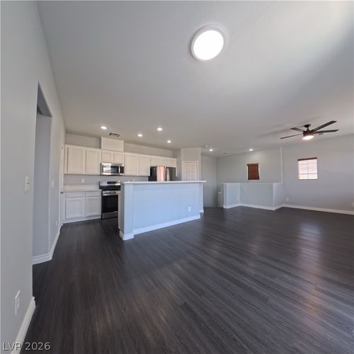 217-6255 W Arby Ave, Las Vegas, NV, 89118-4644 | Card Image