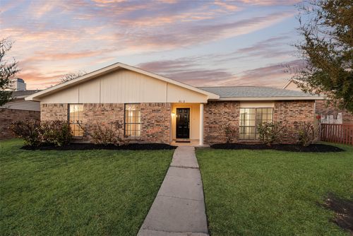 4512 Larner St, The Colony, TX, 75056-3192 | Card Image