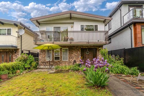 319 E 64th Ave, Vancouver, BC, V5X2M8 | Card Image