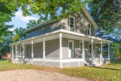 145 Kingsbury, Athens, MI, 49011-5131 | Card Image