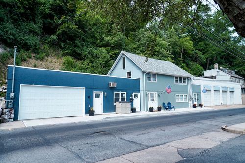 155 Bushkill Dr, EASTON, PA, 18042-1877 | Card Image