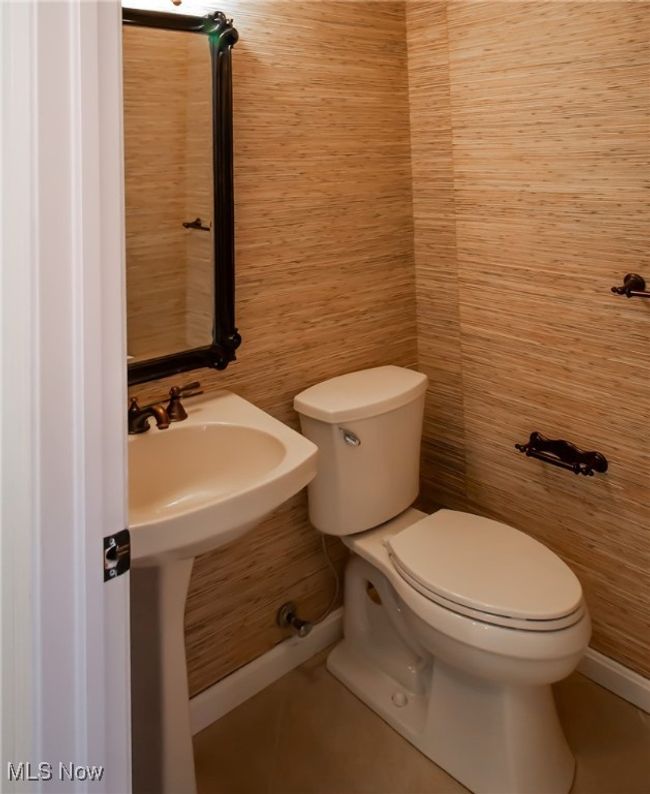 507 Vintage Pt, Condo with 3 bedrooms, 3 bathrooms and null parking in Avon Lake OH | Image 28