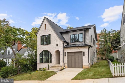 2133 N Oakland St, ARLINGTON, VA, 22207-3803 | Card Image