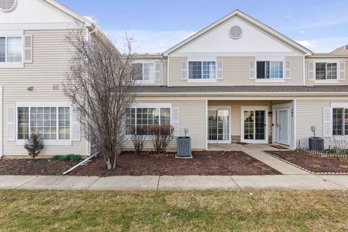 199-199 N Oakhurst Dr, Aurora, IL, 60504-6670 | Card Image