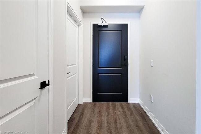 107 - 120 Springvalley Cres, House attached with 1 bedrooms, 1 bathrooms and 1 parking in Hamilton ON | Image 6