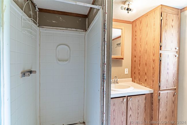 47020 W Highway 66, House other with 3 bedrooms, 2 bathrooms and null parking in Depew OK | Image 28