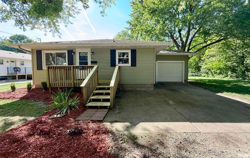 139 N Vail St, Geneseo, IL, 61254-1313 | Card Image