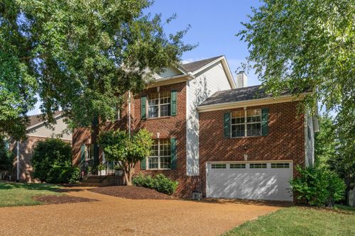 141 Rose Garden Ln, Goodlettsville, TN, 37072-3164 | Card Image