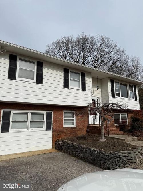 112 Pinecrest Dr, ANNAPOLIS, MD, 21403-3742 | Card Image