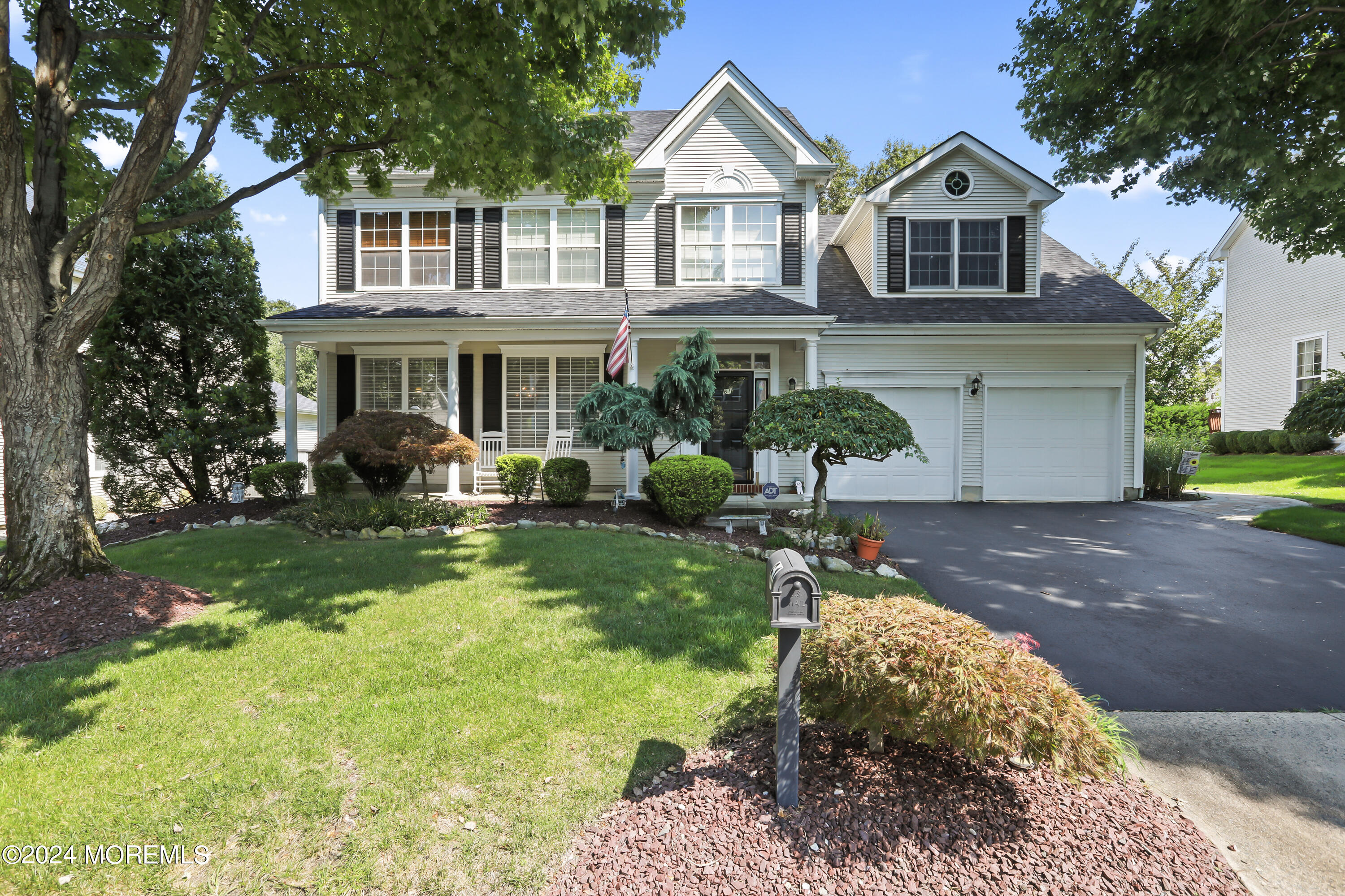 Bernadette Rd, Morganville, NJ 07751
