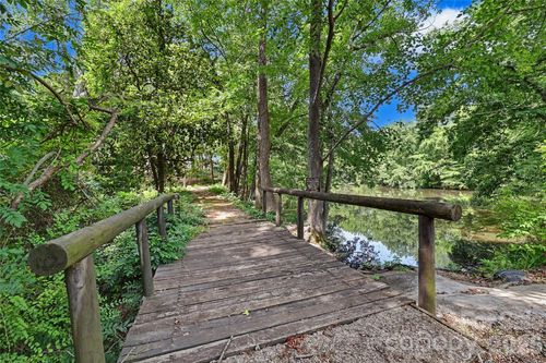 6510 Sharon Hills Rd, Charlotte, NC, 28210-7047 | Card Image