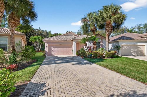 9692 Sandpiper Ln, West Palm Beach, FL, 33411-6318 | Card Image