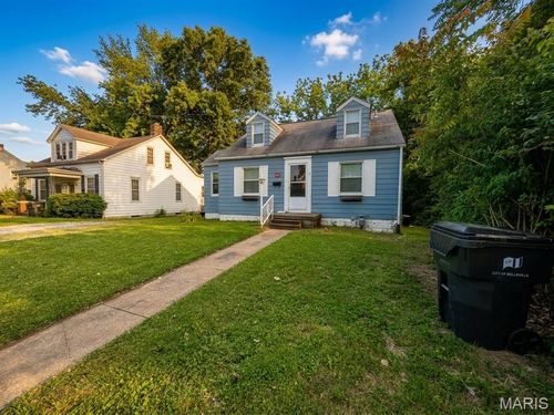 1107 Bristow St, Belleville, IL, 62221-3916 | Card Image
