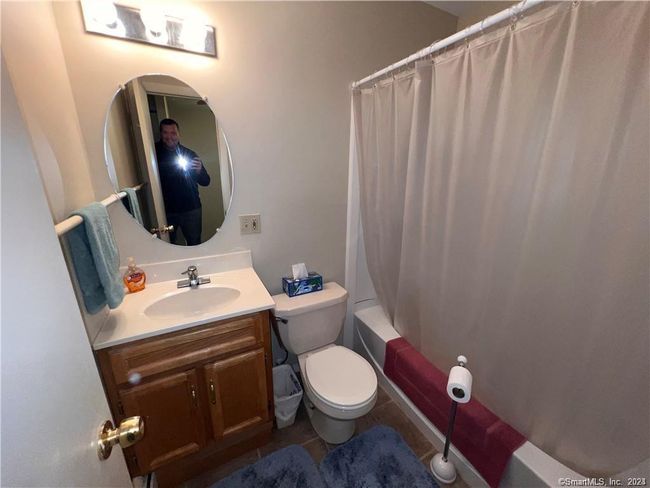 UNIT-2 - 33 Ridge Rd, Condo with 3 bedrooms, 2 bathrooms and null parking in Naugatuck CT | Image 11