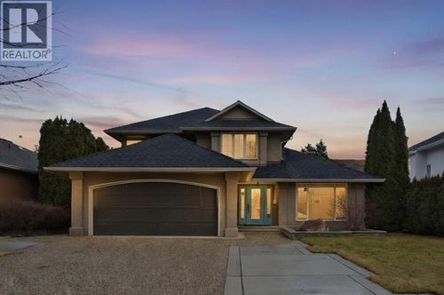 2561 Quail Pl, Kelowna, BC, V1V1Z8 | Card Image