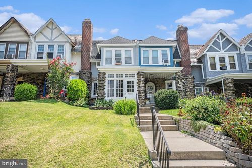 22 E Roumfort Rd, PHILADELPHIA, PA, 19119-1618 | Card Image