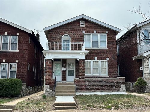 5056 Lindenwood Ave, Saint Louis, MO, 63109-1727 | Card Image