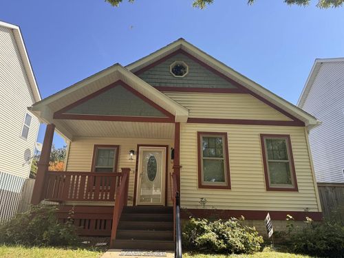 2210 N 15th Street, Milwaukee, WI, 53205 | Card Image