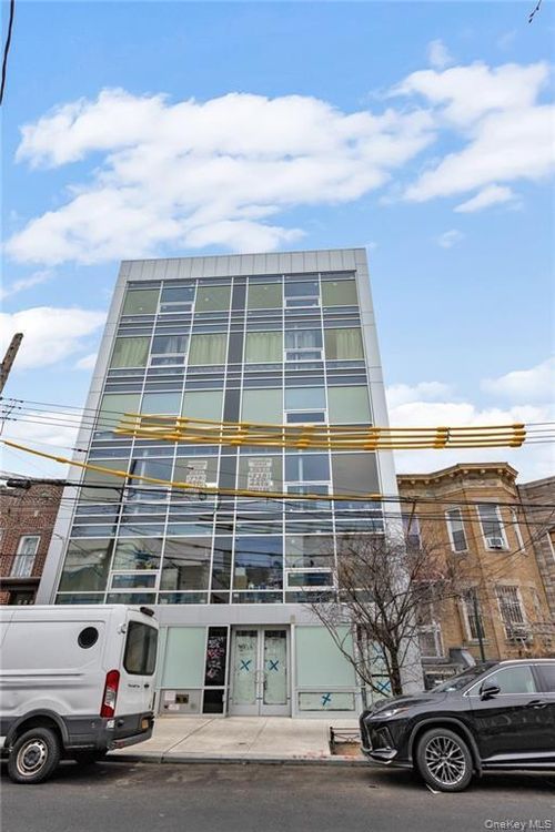 cf-12-849 53rd St, Brooklyn, NY, 11220-5885 | Card Image