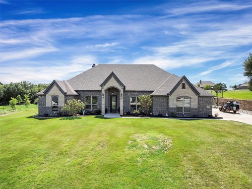 337 Kenyon Ct, Granbury, TX, 76049-1347 | Card Image