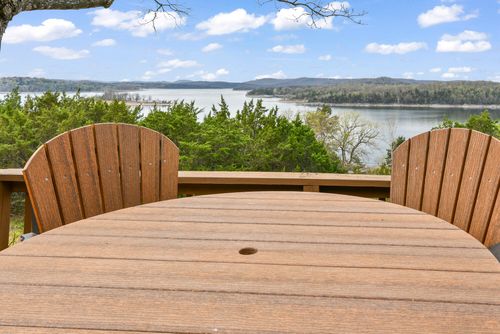 530 Jackson Hollow Rd, Galena, MO, 65656-4990 | Card Image