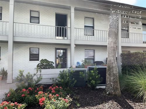 2840-2840 Plaza Terrace Dr, ORLANDO, FL, 32803-2816 | Card Image