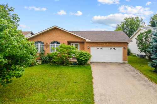 120 Owen Rd, Mount Forest, ON, N0G2L2 | Card Image