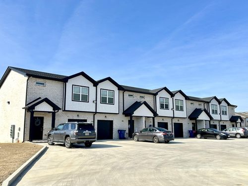 1170 Meadowhill Ln, Clarksville, TN, 37043-2352 | Card Image