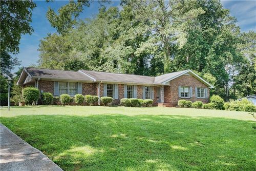 4581 Newcastle Cir, Lithonia, GA, 30038-3514 | Card Image